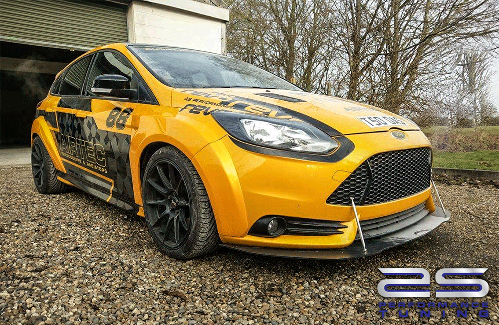 Brad - Ford Focus Mk3 Facelift ST3 - Stance Auto Magazine